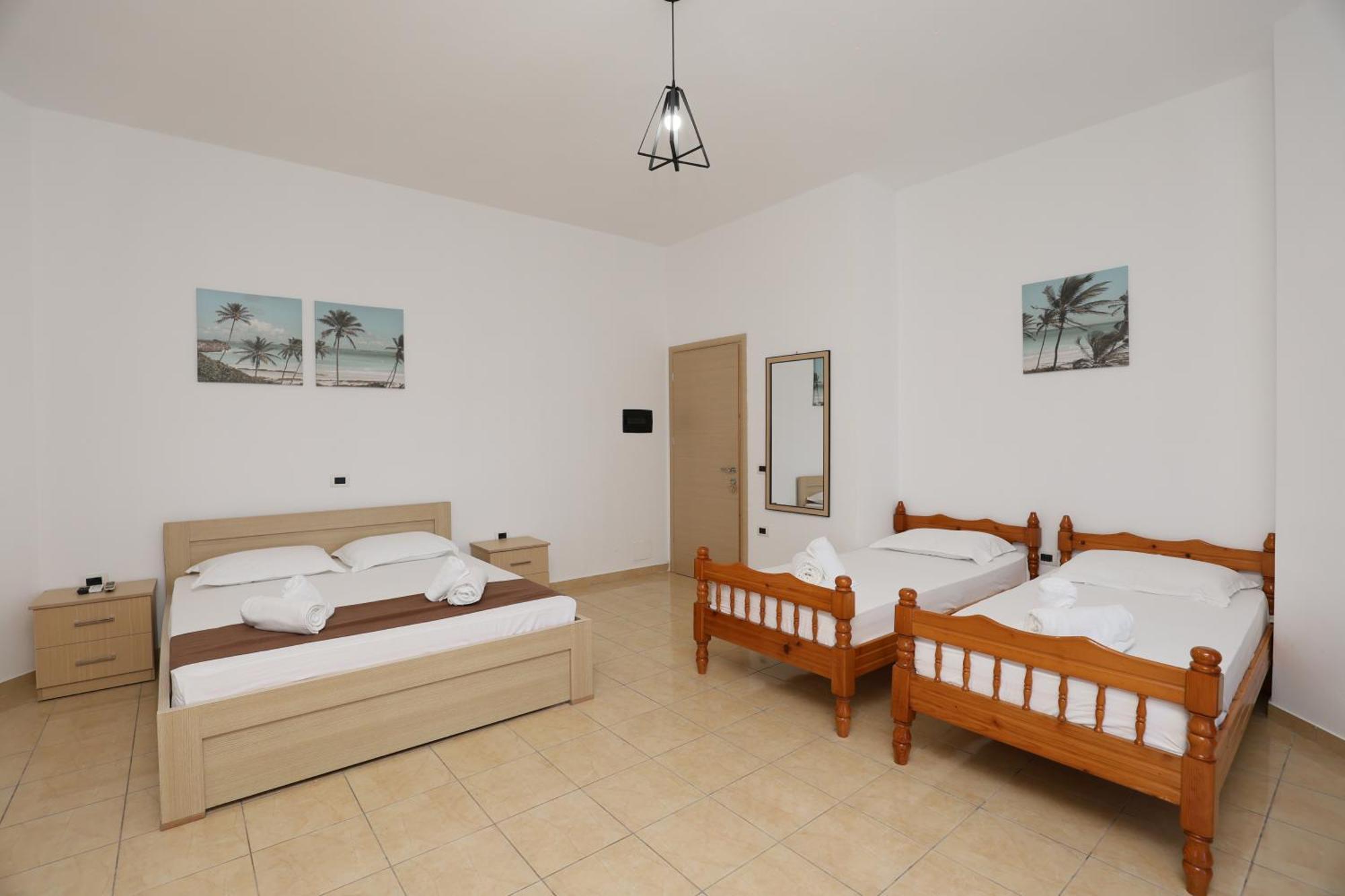 Michelle Apartments Ksamil Bagian luar foto