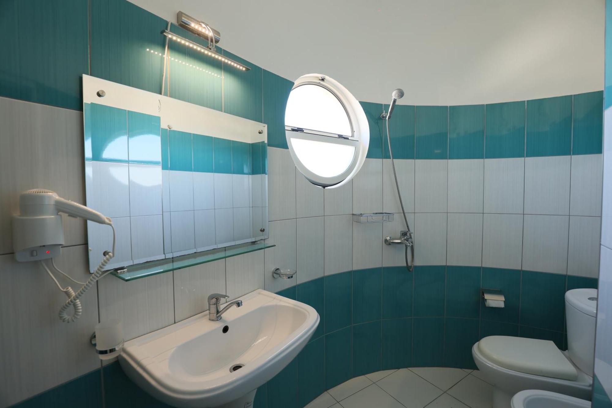 Michelle Apartments Ksamil Bagian luar foto