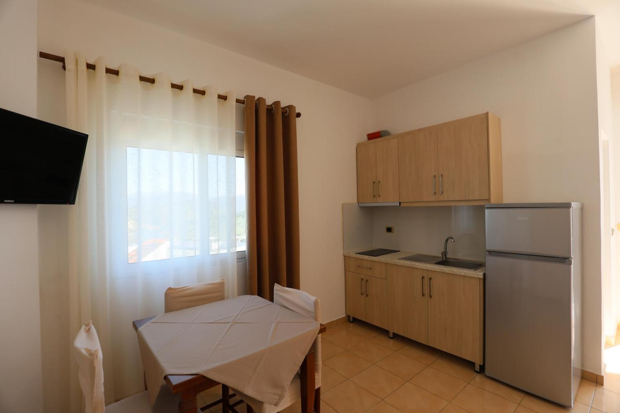 Michelle Apartments Ksamil Bagian luar foto