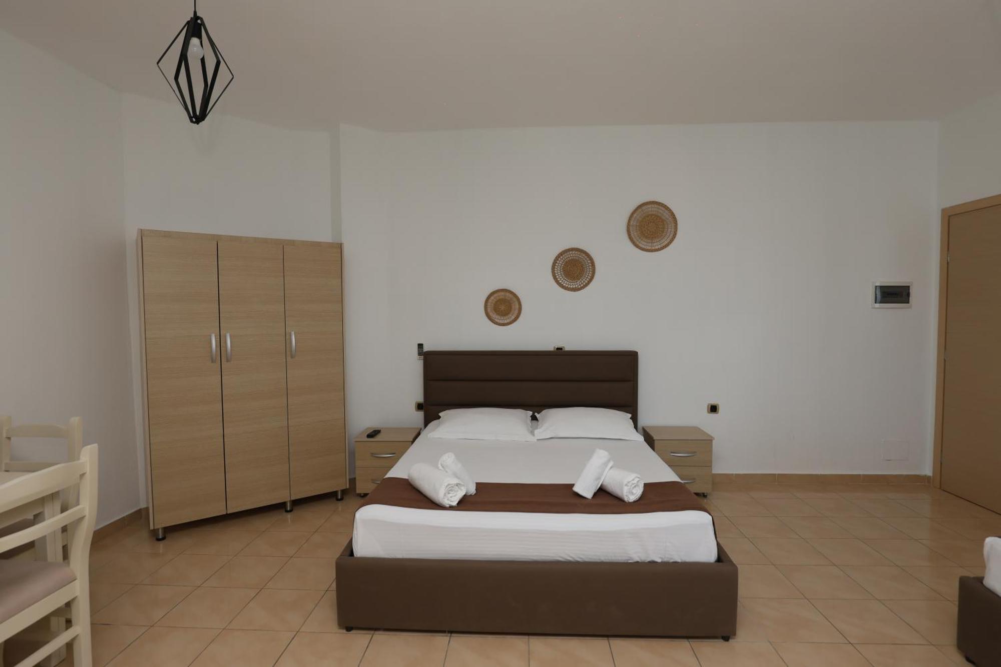 Michelle Apartments Ksamil Bagian luar foto