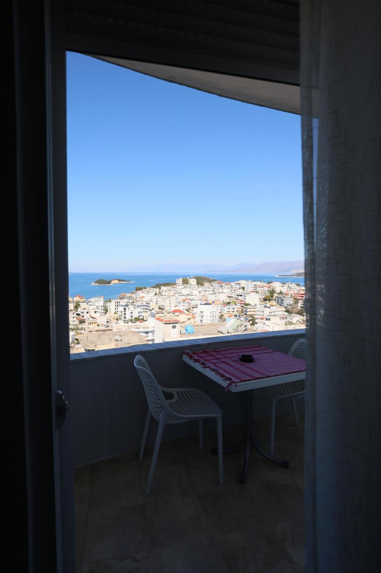 Michelle Apartments Ksamil Bagian luar foto