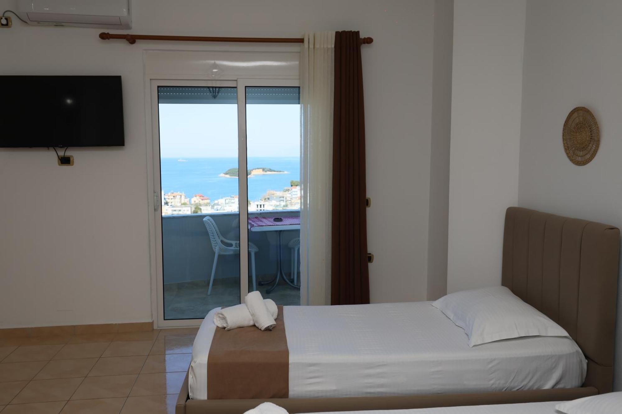 Michelle Apartments Ksamil Bagian luar foto